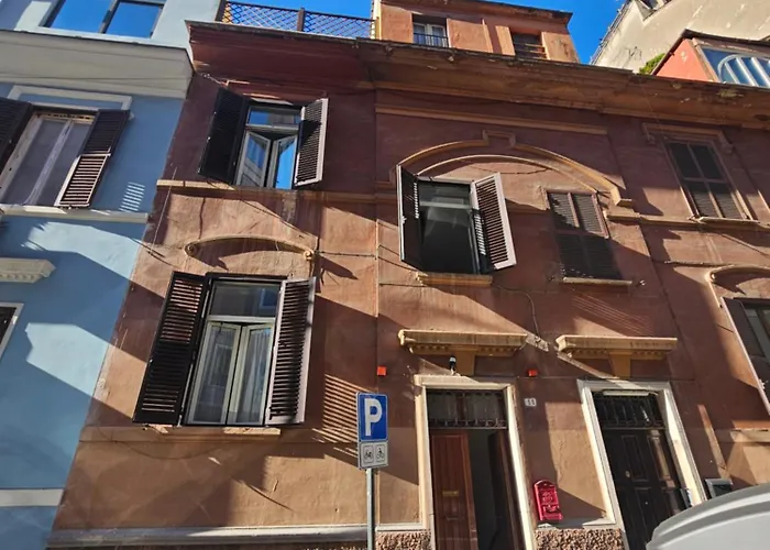 - 1 Piano Nel "palazzo Francesco" Appartement